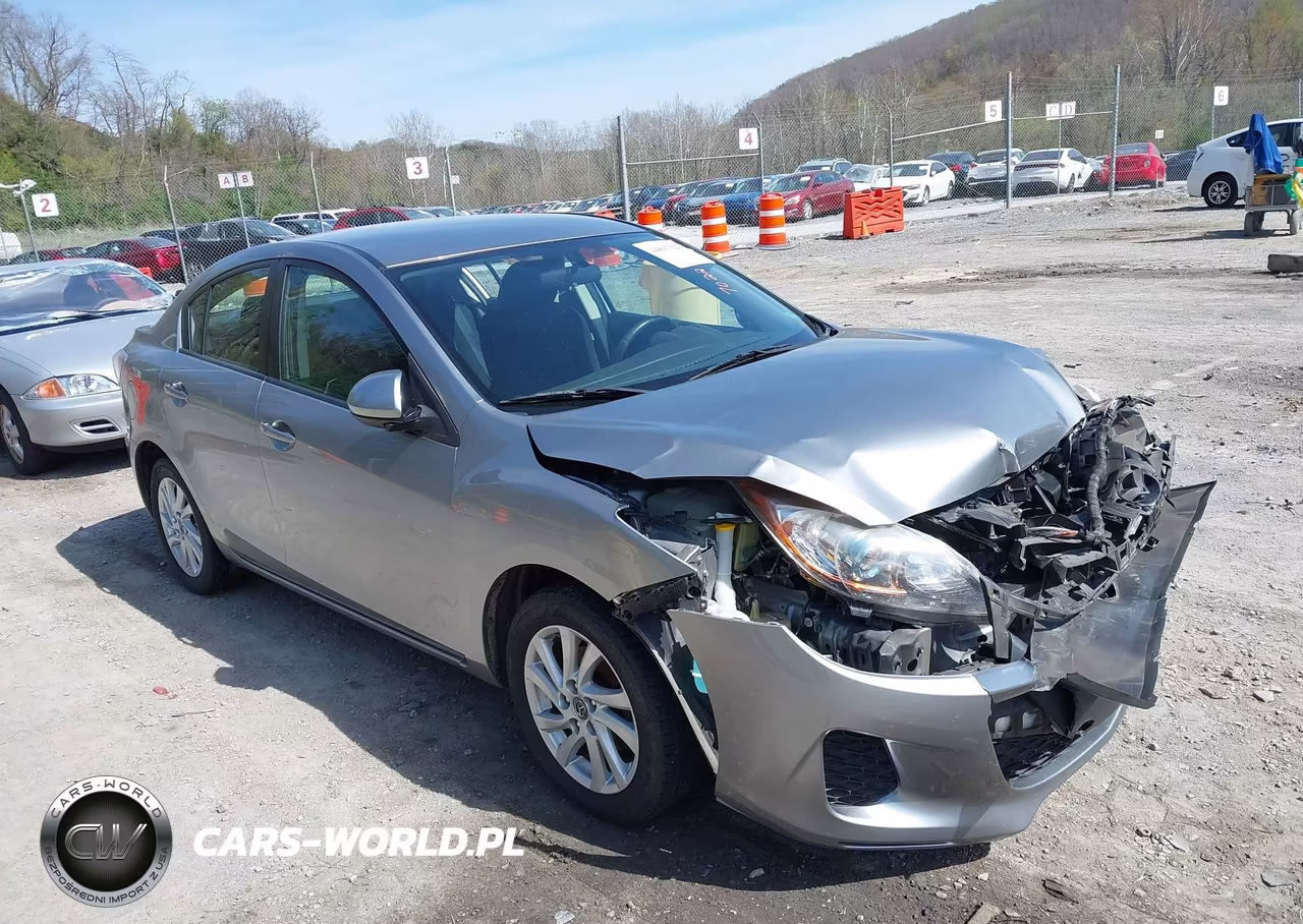 2013 Mazda Mazda3 I Touring
