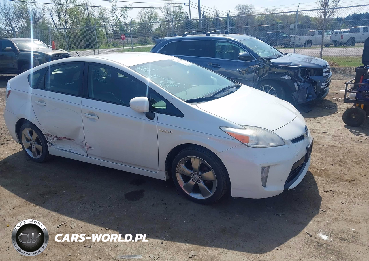 2013 Toyota Prius Three Se