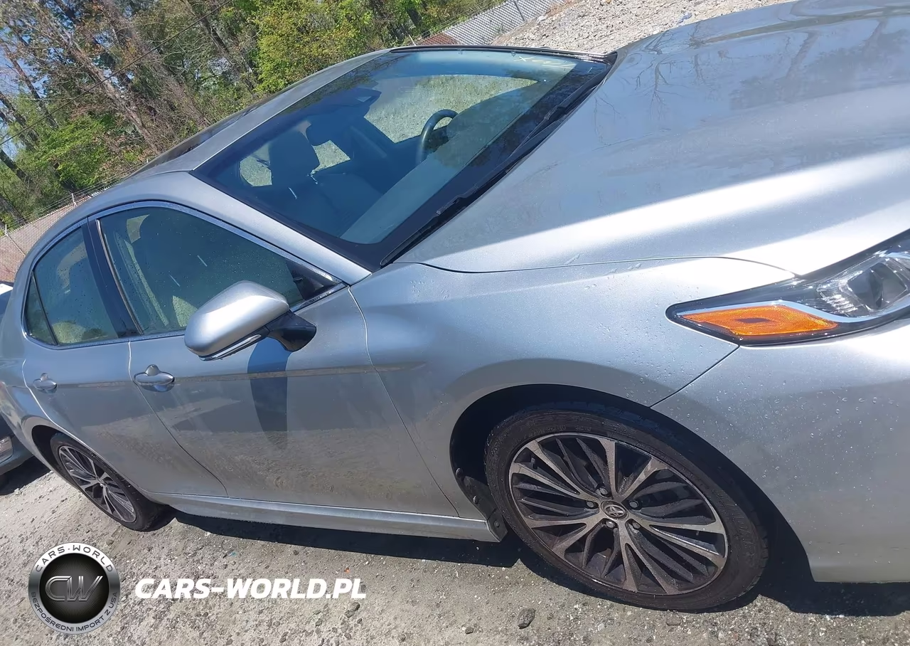 2018 Toyota Camry Se VIN:JTNB11HK4J3019325 - 13
