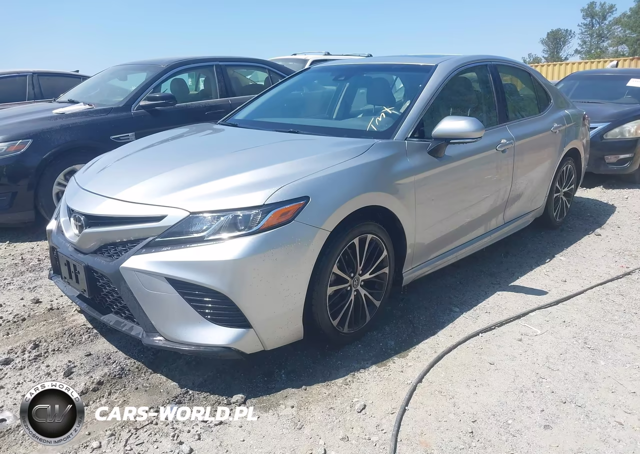 2018 Toyota Camry Se VIN:JTNB11HK4J3019325 - 2