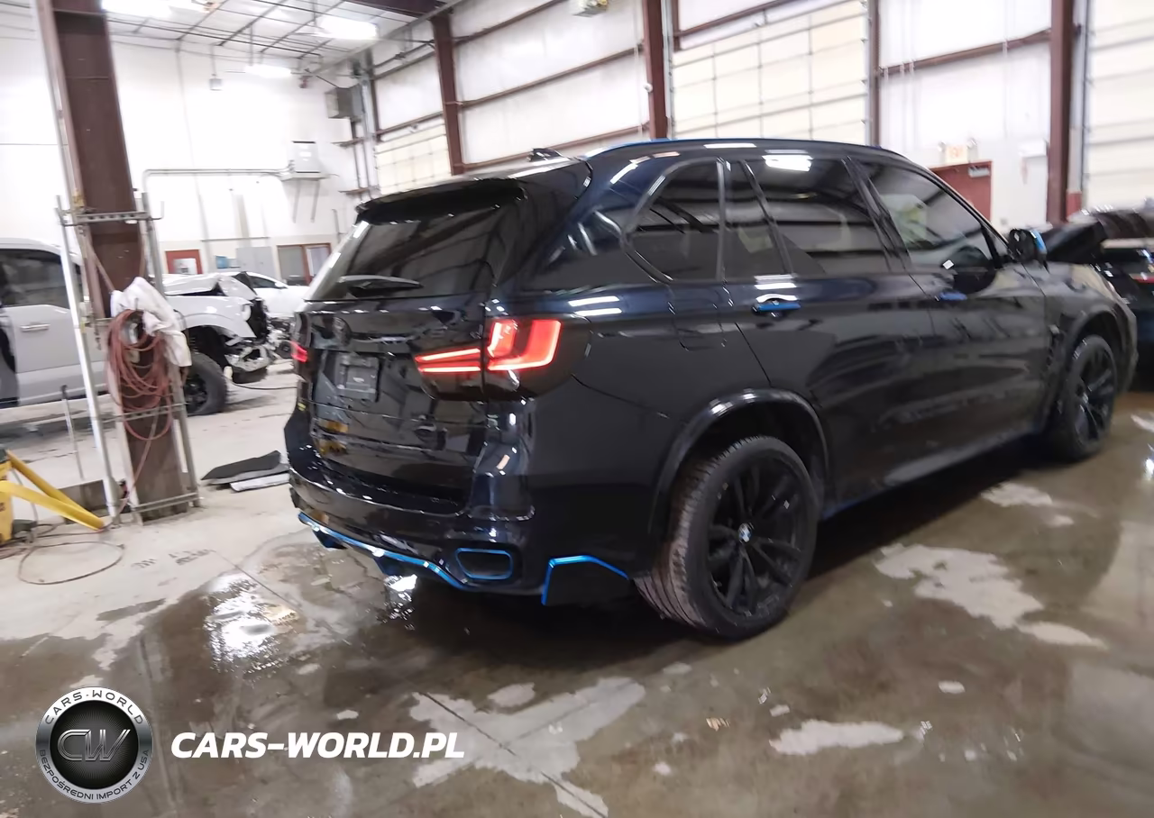 2017 BMW X5 xDrive35I VIN:5UXKR0C31H0V76792 - 4