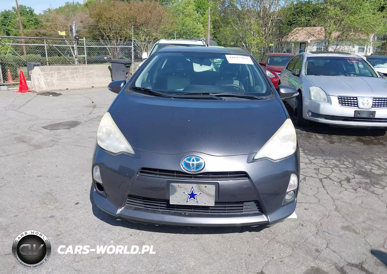 2012 Toyota Prius C Two VIN:JTDKDTB38C1524078 - 12