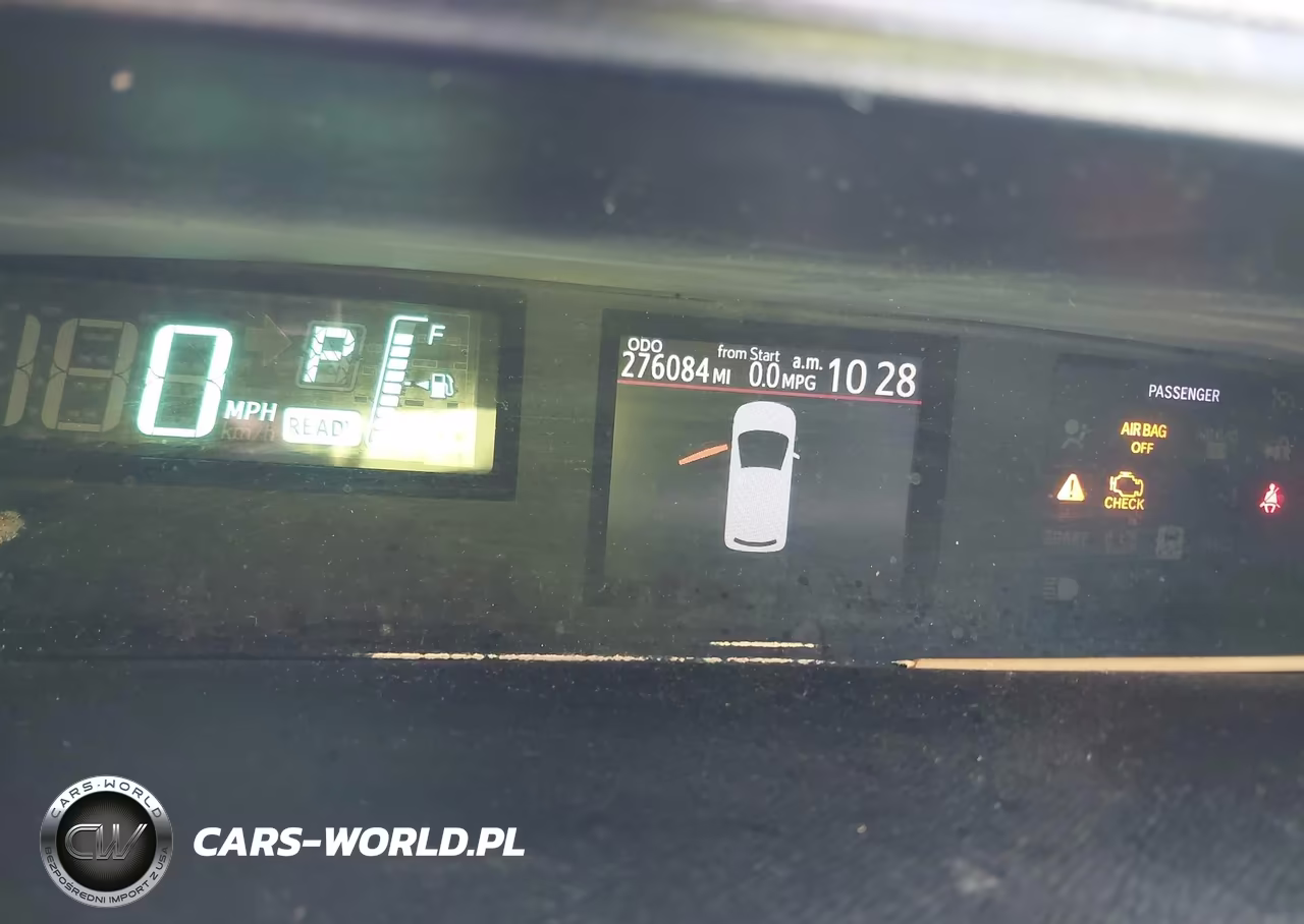 2012 Toyota Prius C Two VIN:JTDKDTB38C1524078 - 7