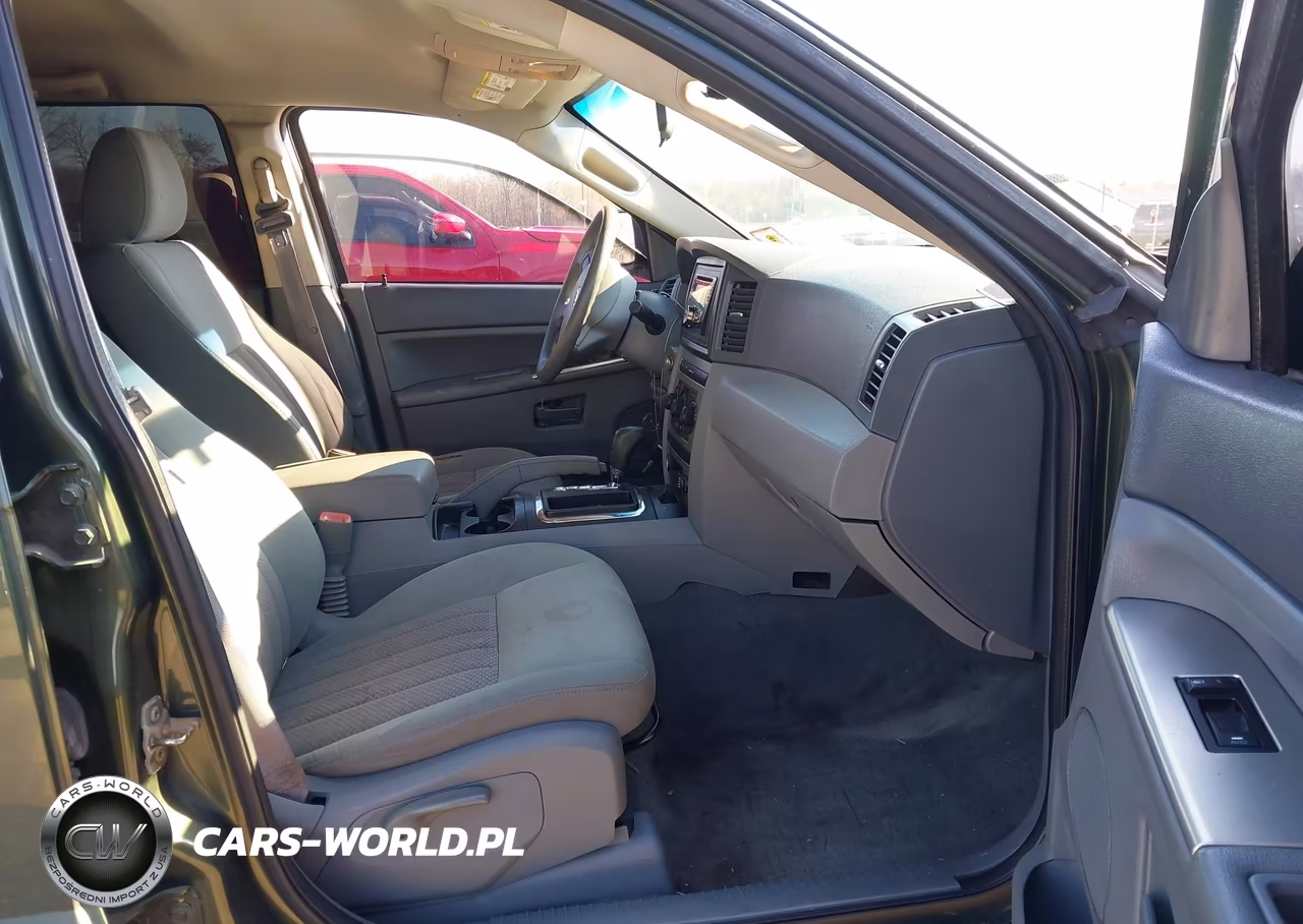 2006 Jeep Grand Cherokee Laredo VIN:1J4GR48K06C310118 - 5