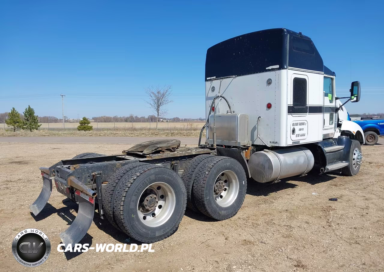 2008 Kenworth Construction T660 VIN:1XKADU9X88J234011 - 4