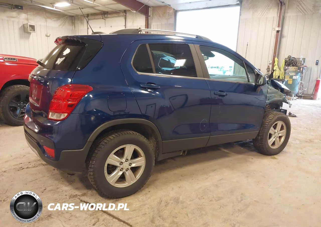 2017 Chevrolet Trax Lt VIN:3GNCJPSB0HL151170 - 4