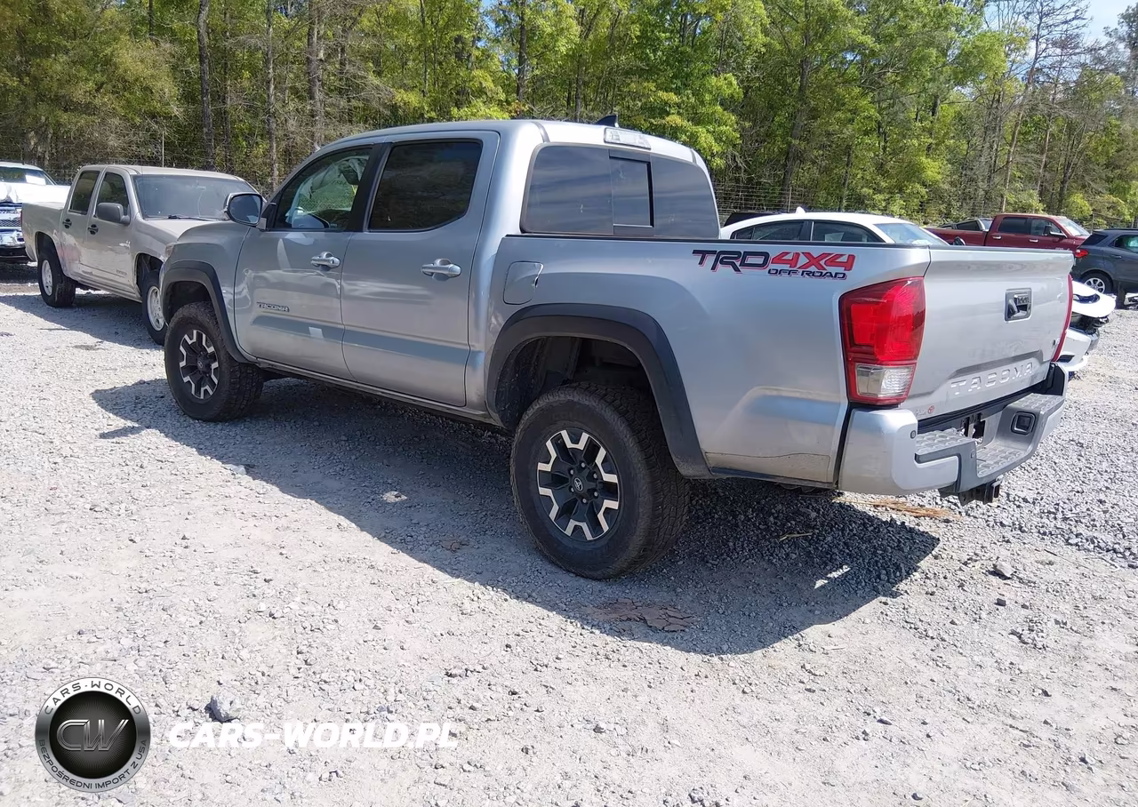 2017 Toyota Tacoma Trd Off Road VIN:3TMCZ5AN9HM107129 - 3