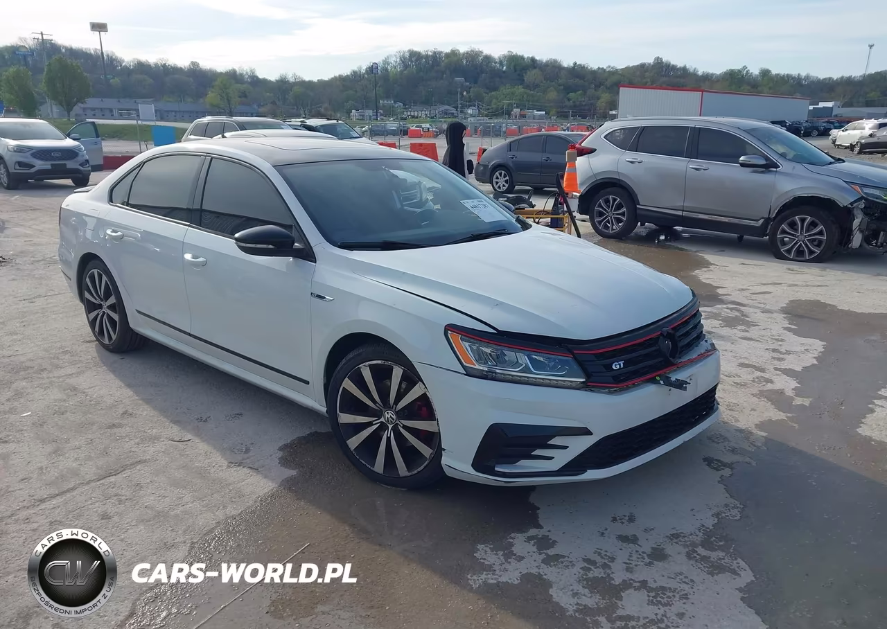 2018 Volkswagen Passat 3.6L V6 Gt – zdjęcie 1 z 10