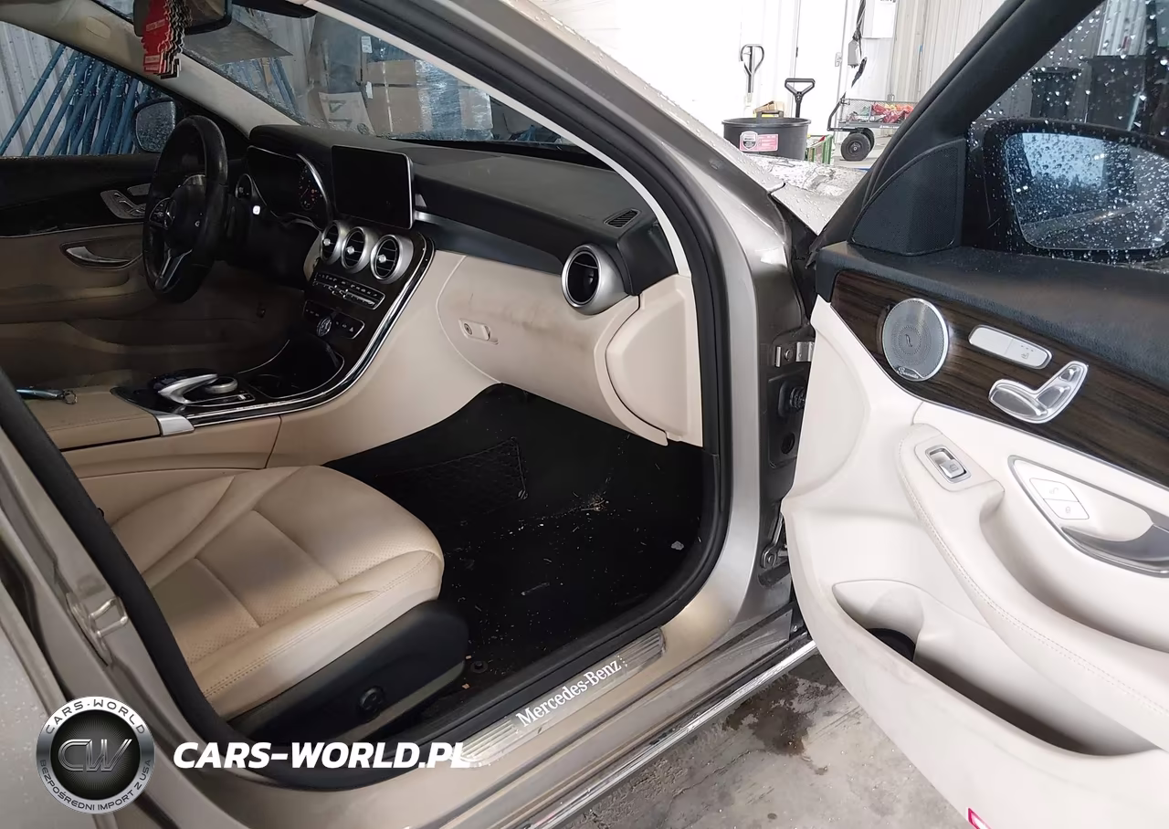 2021 Mercedes-Benz C 300 Sedan VIN:W1KWF8DBXMR647970 - 5