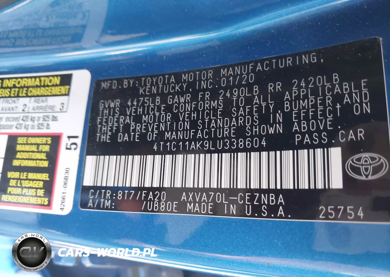 2020 Toyota Camry Le VIN:4T1C11AK9LU338604 - 9