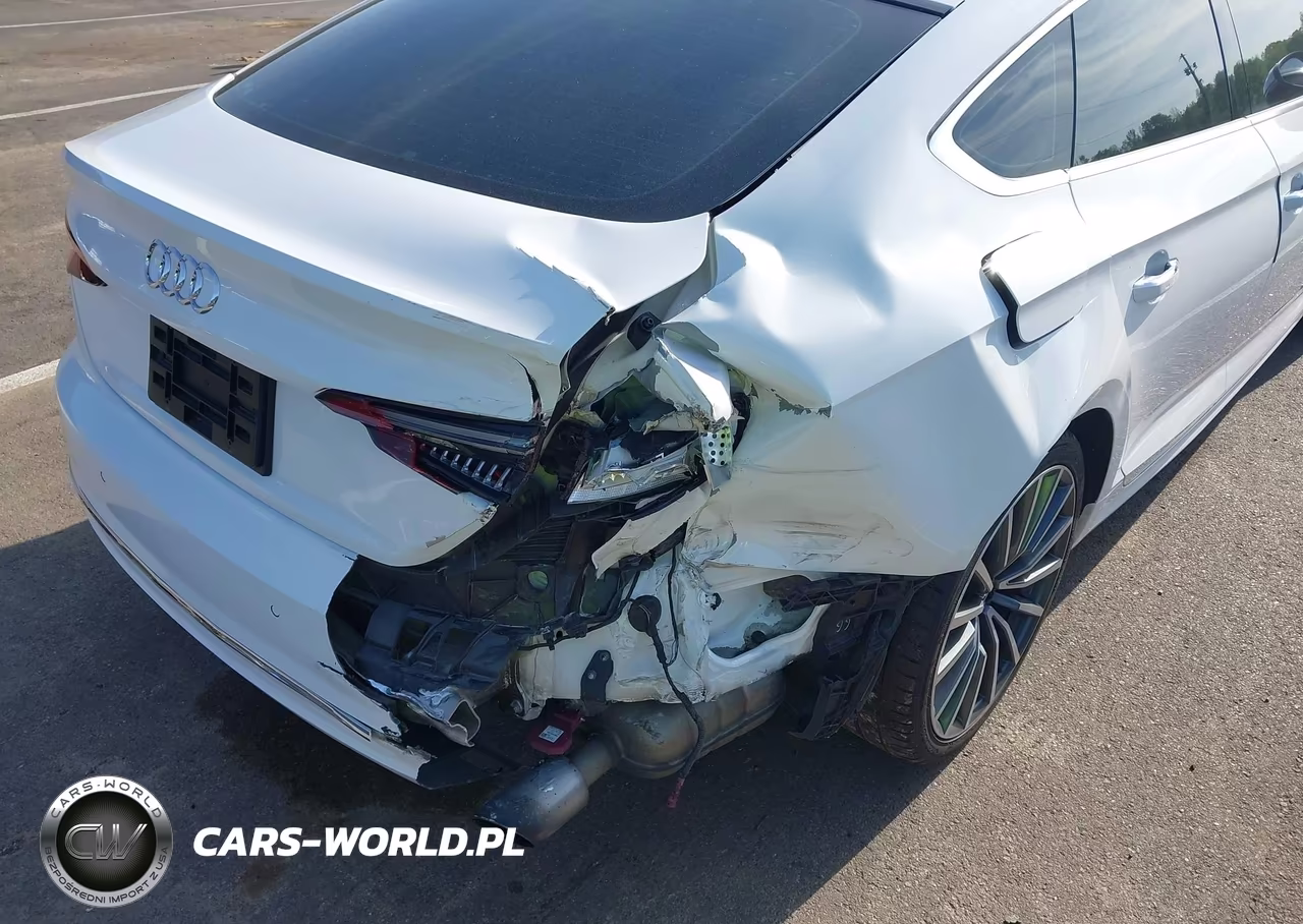 2019 Audi A5 45 Premium VIN:WAUBNDF53KA041012 - 17