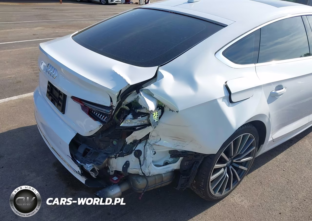2019 Audi A5 45 Premium VIN:WAUBNDF53KA041012 - 6