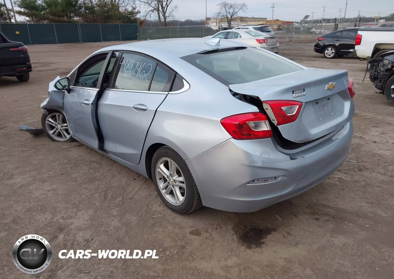 2017 Chevrolet Cruze Lt Auto VIN:1G1BE5SM0H7140312 - 3