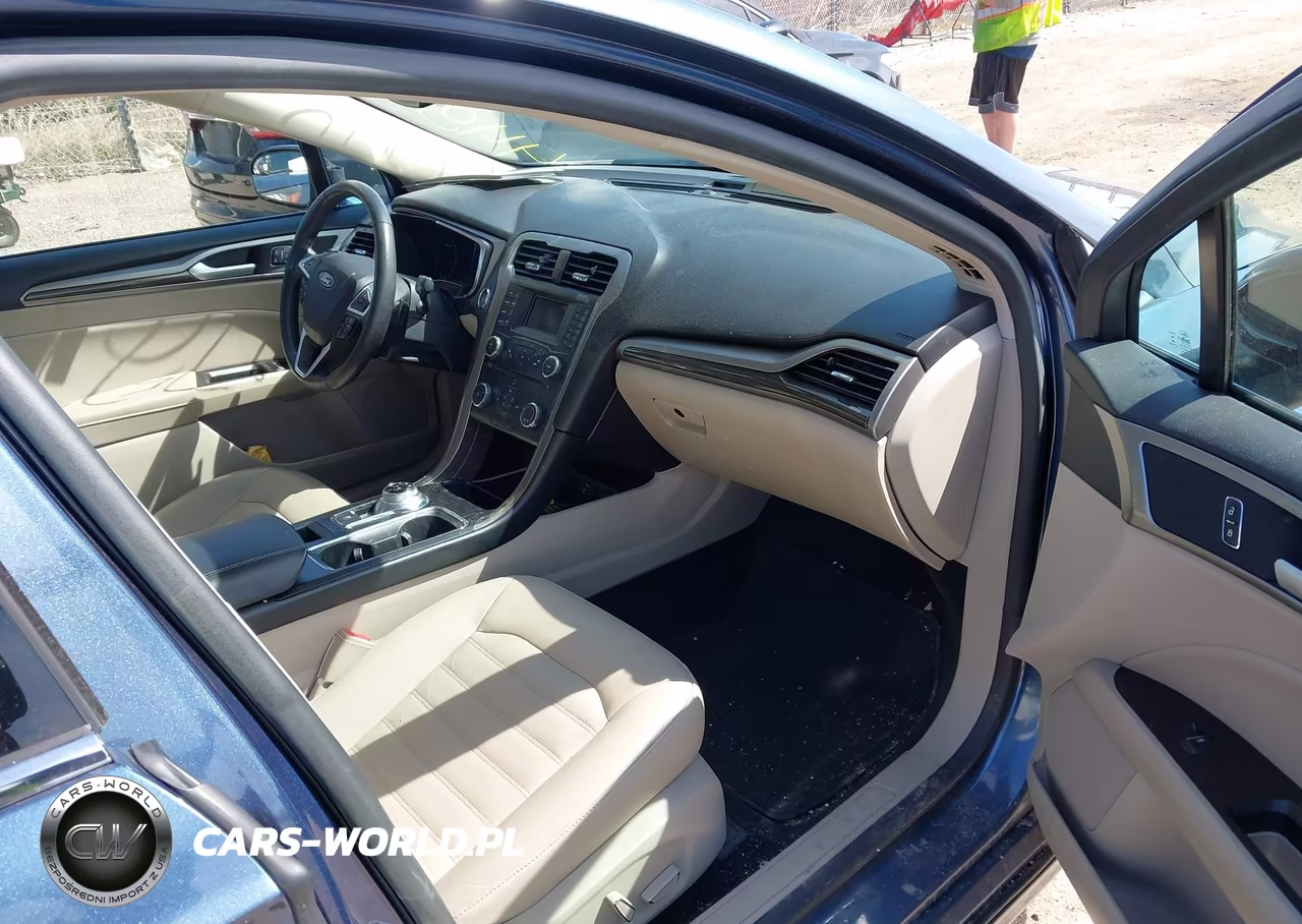 2018 Ford Fusion Se VIN:3FA6P0T94JR111996 - 5