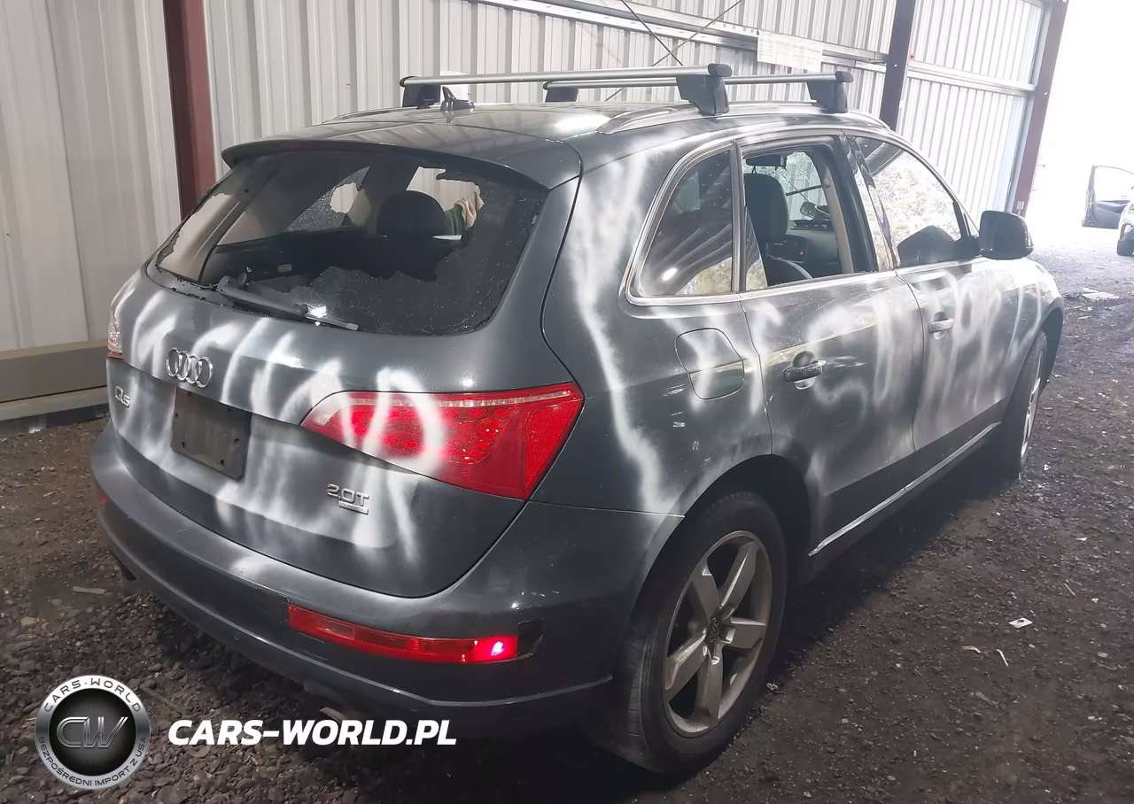 2011 Audi Q5 2.0T Premium VIN:WA1LFAFP1BA035790 - 4