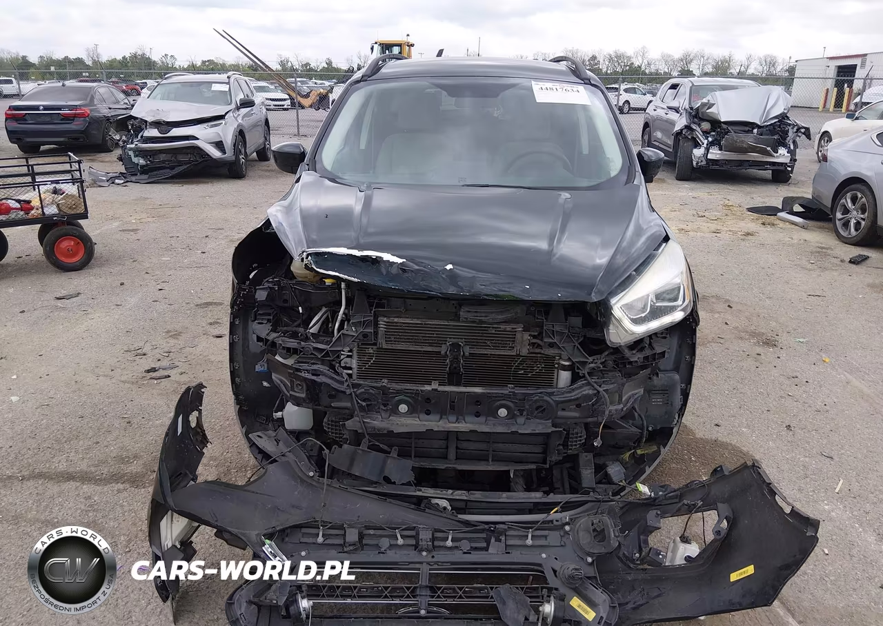 2017 Ford Escape Se VIN:1FMCU0G95HUE51656 - 13