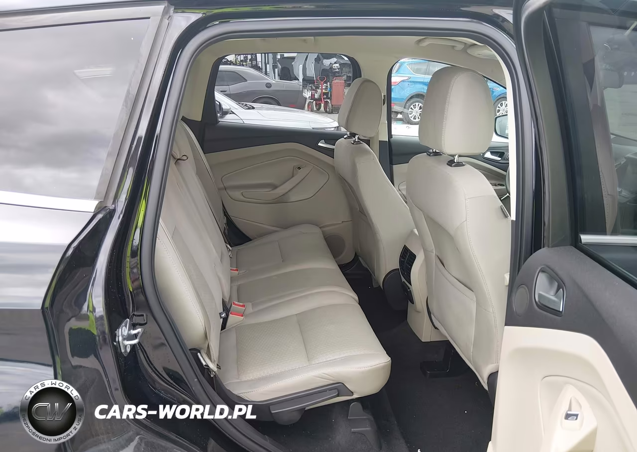 2017 Ford Escape Se VIN:1FMCU0G95HUE51656 - 8