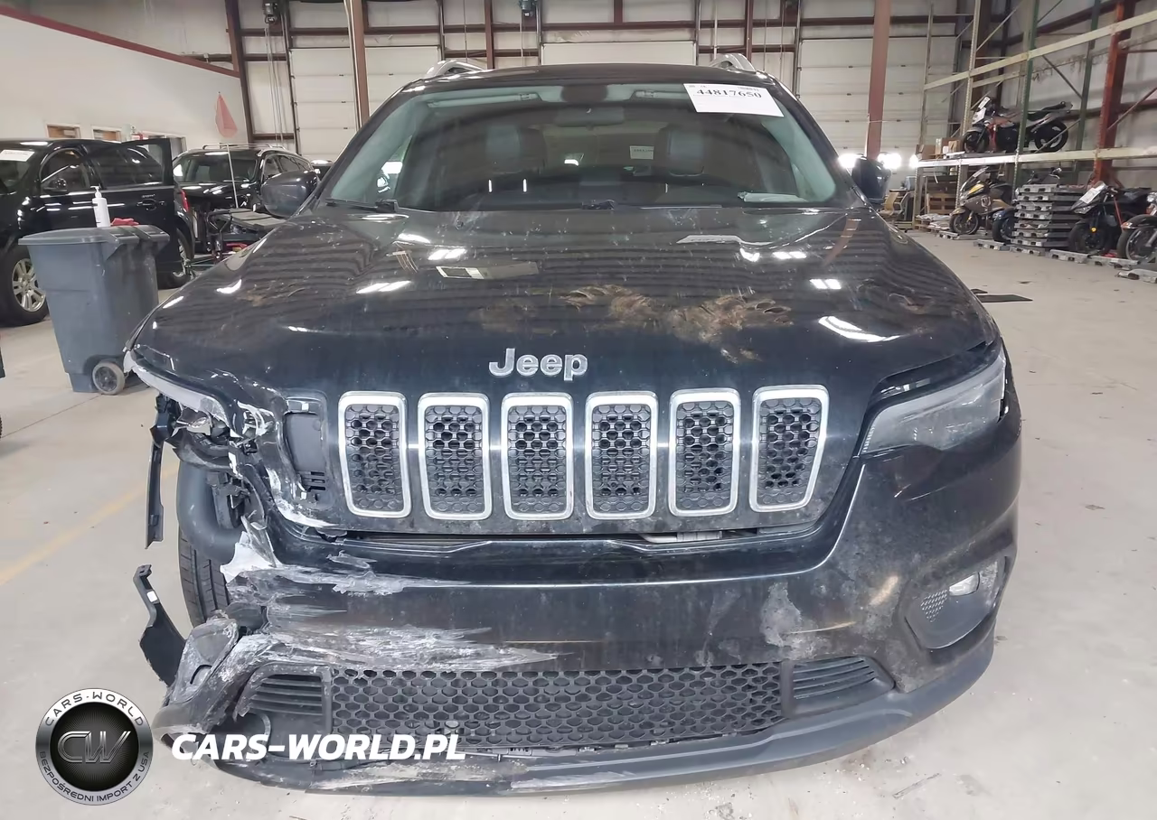 2019 Jeep Cherokee Latitude Plus 4X4 VIN:1C4PJMLX4KD156243 - 12