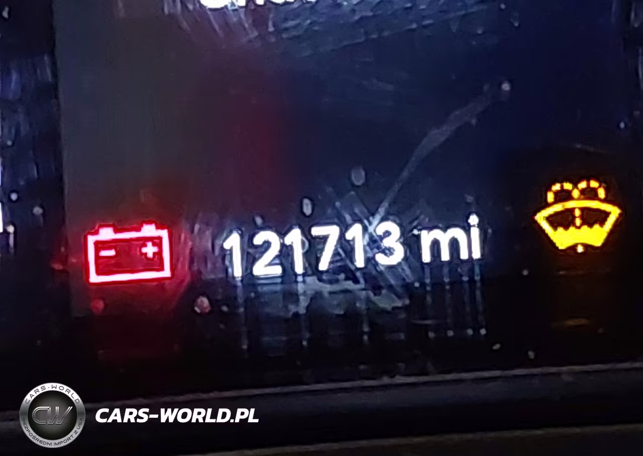 2019 Jeep Cherokee Latitude Plus 4X4 VIN:1C4PJMLX4KD156243 - 15