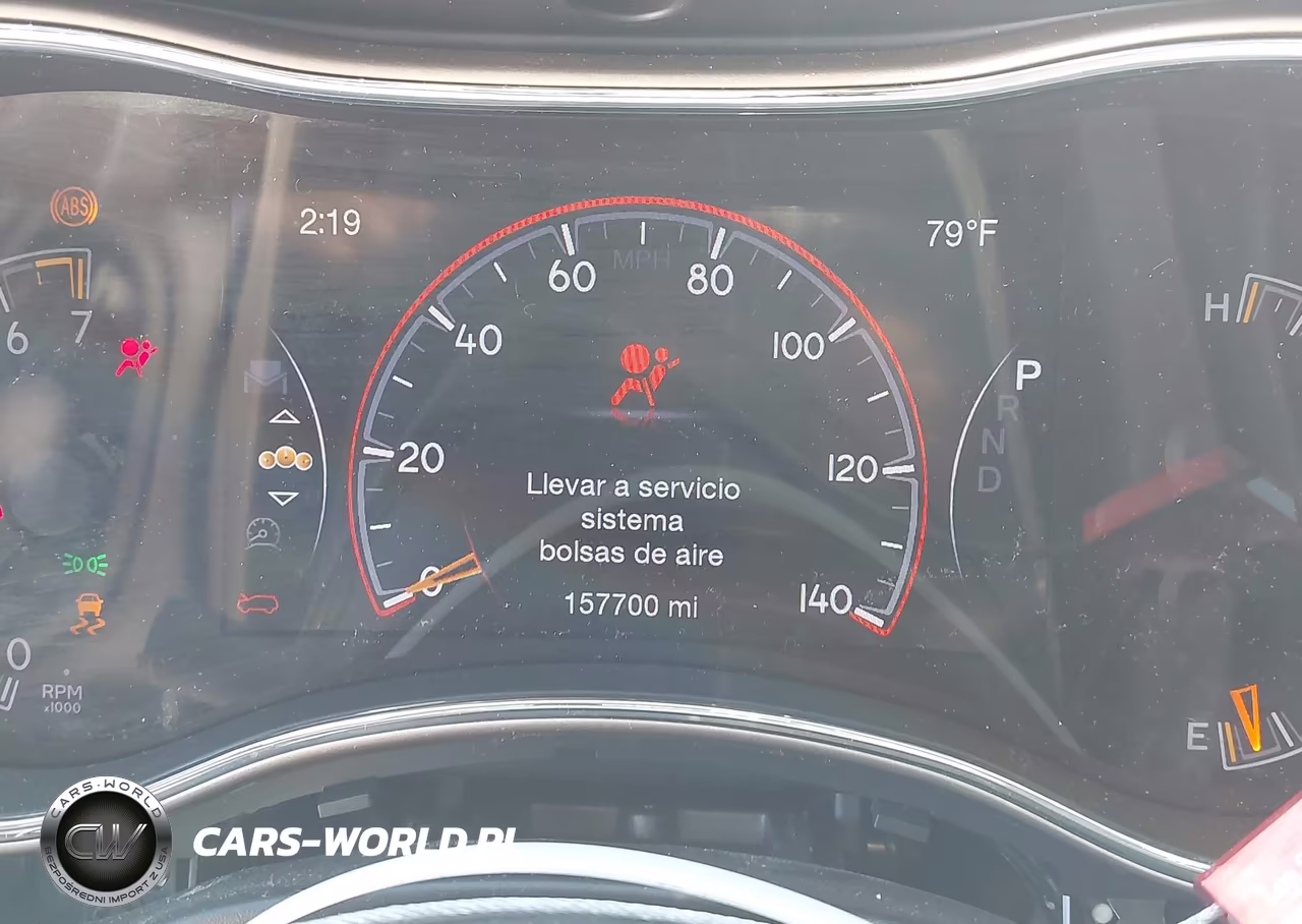 2016 Jeep Grand Cherokee Overland VIN:1C4RJECG3GC500009 - 7