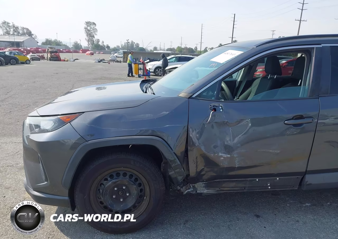 2020 Toyota Rav4 Le VIN:2T3G1RFV3LW105294 - 18
