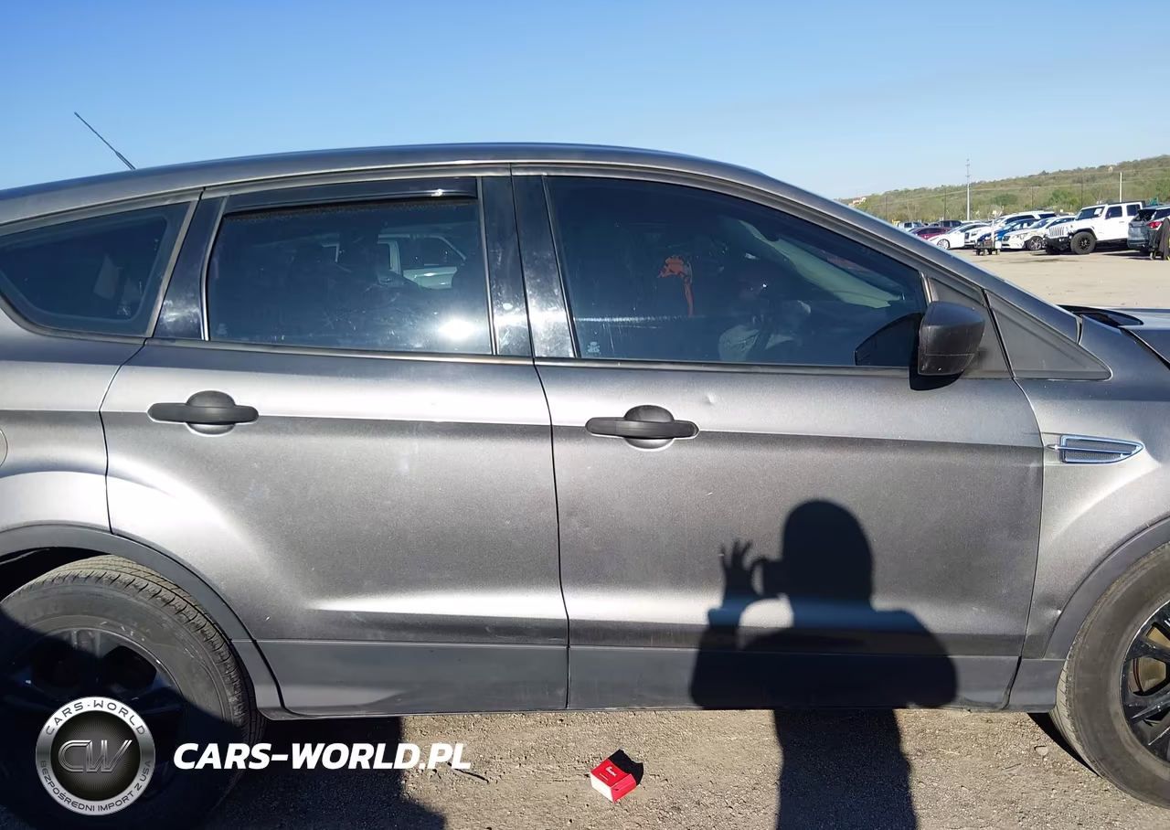 2014 Ford Escape S VIN:1FMCU0F72EUE39122 - 13