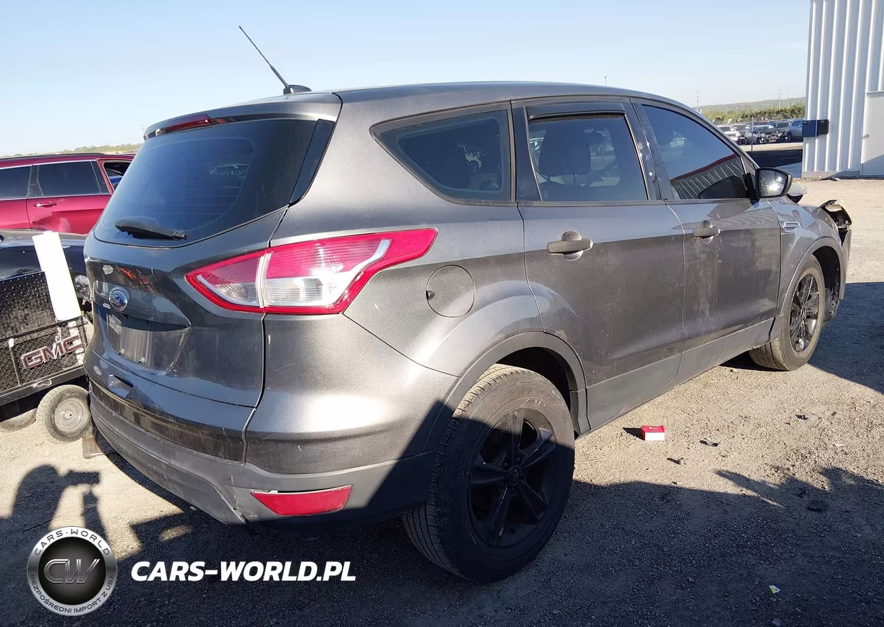 2014 Ford Escape S VIN:1FMCU0F72EUE39122 - 4