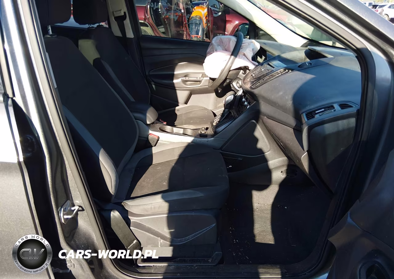 2014 Ford Escape S VIN:1FMCU0F72EUE39122 - 5