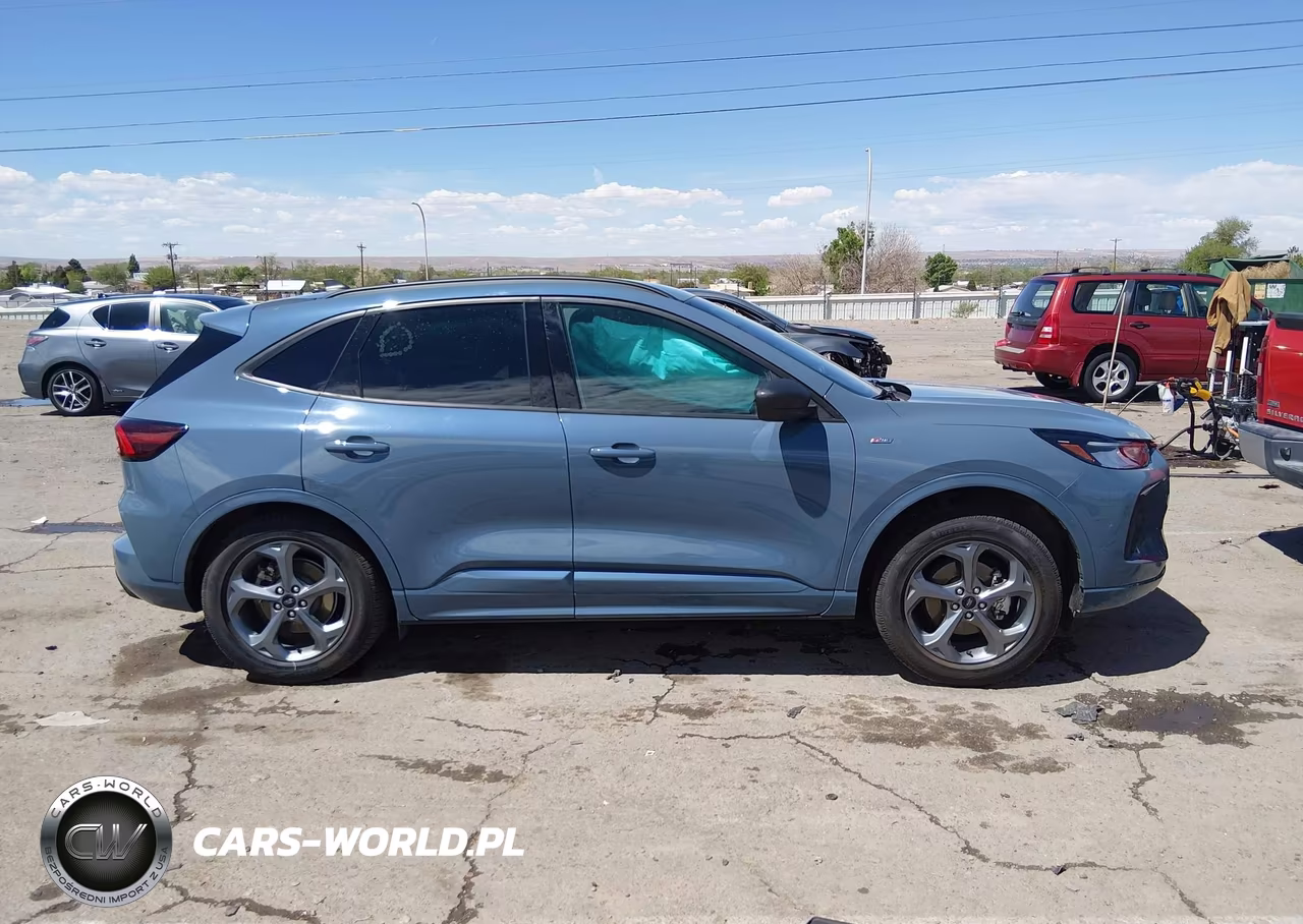 2023 Ford Escape St-Line VIN:1FMCU9MN0PUA94908 - 12