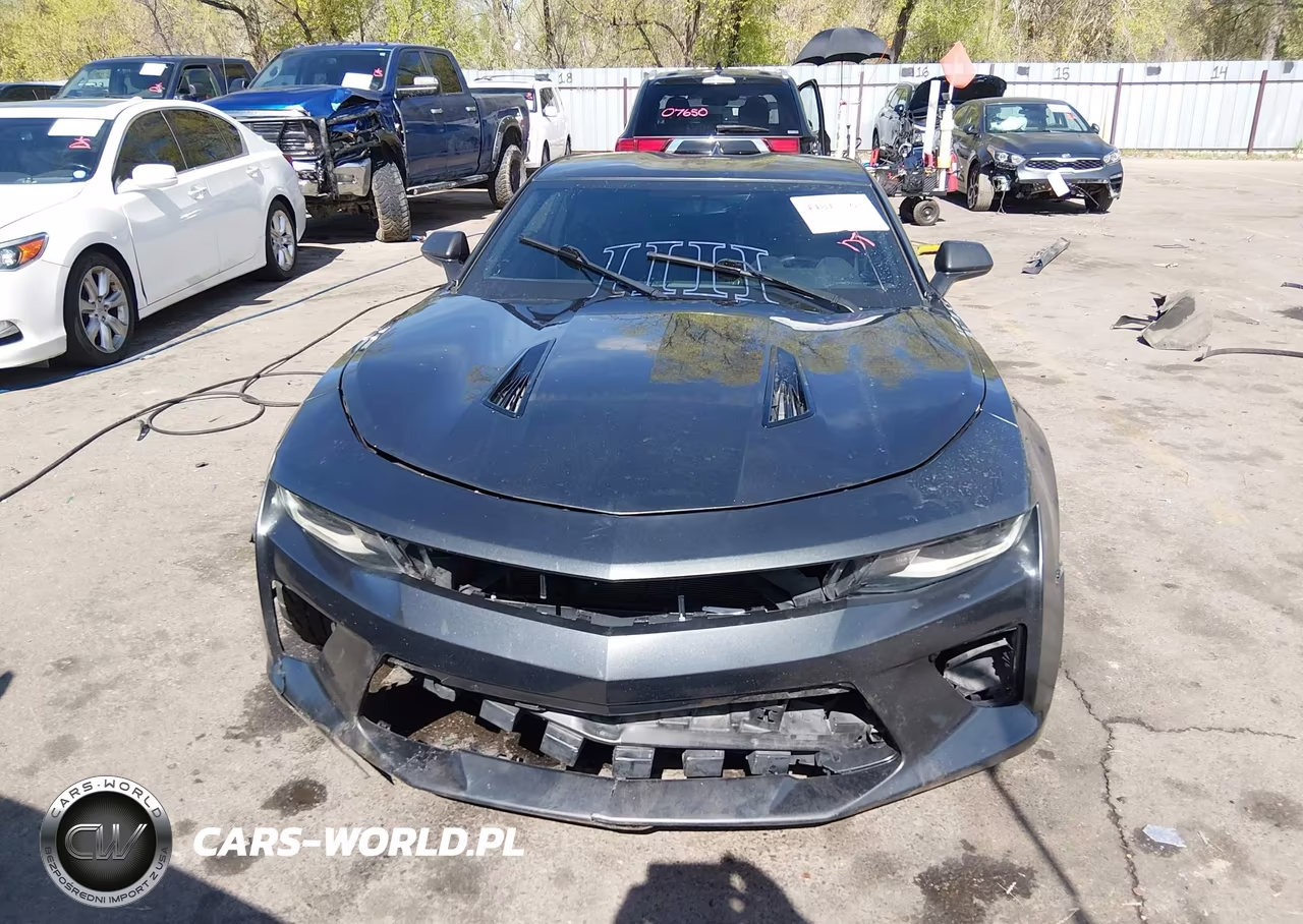 2017 Chevrolet Camaro 1Ss VIN:1G1FE1R73H0168611 - 12