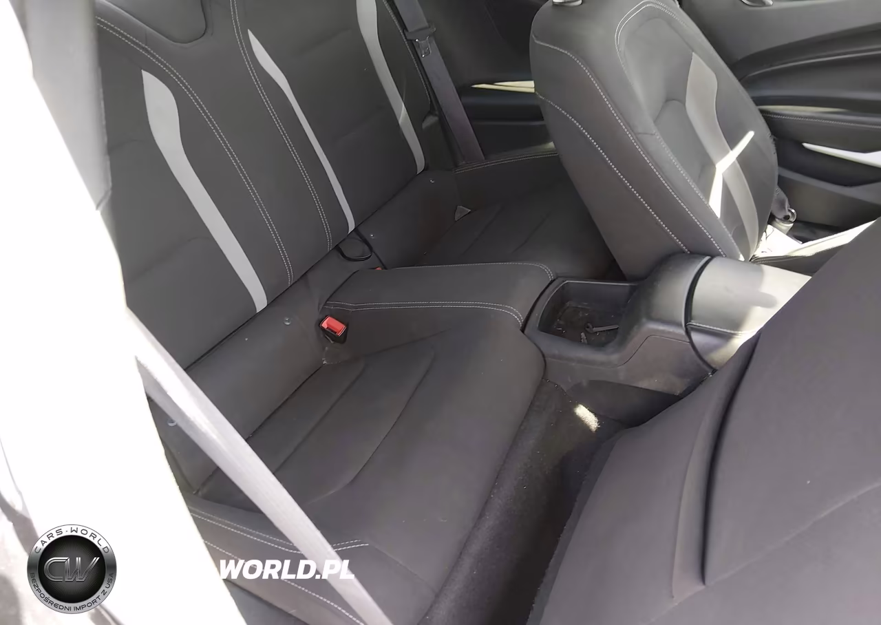 2017 Chevrolet Camaro 1Ss VIN:1G1FE1R73H0168611 - 8