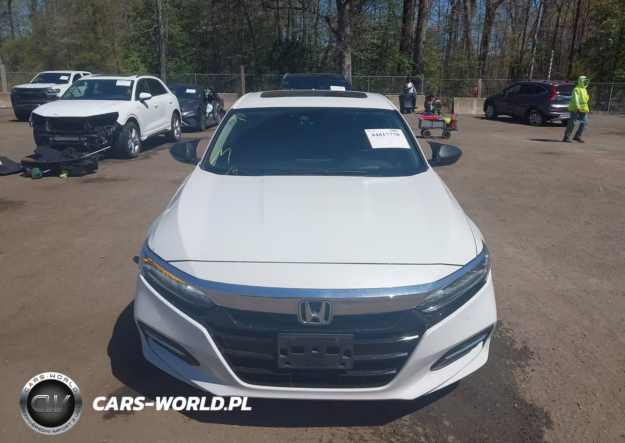 2020 Honda Accord Hybrid Touring VIN:1HGCV3F90LA003826 - 12