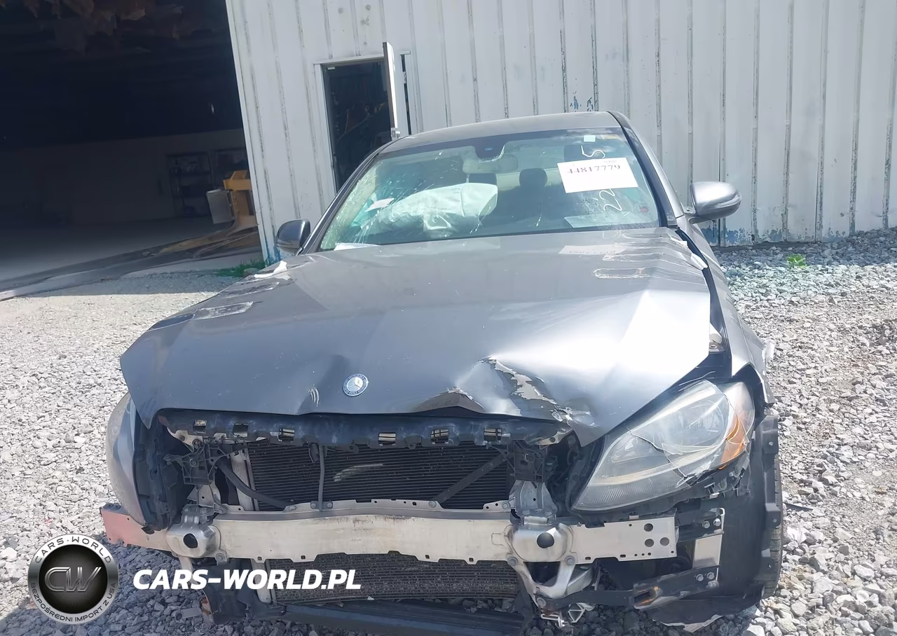 2017 Mercedes-Benz C 300 VIN:55SWF4JB9HU225805 - 11