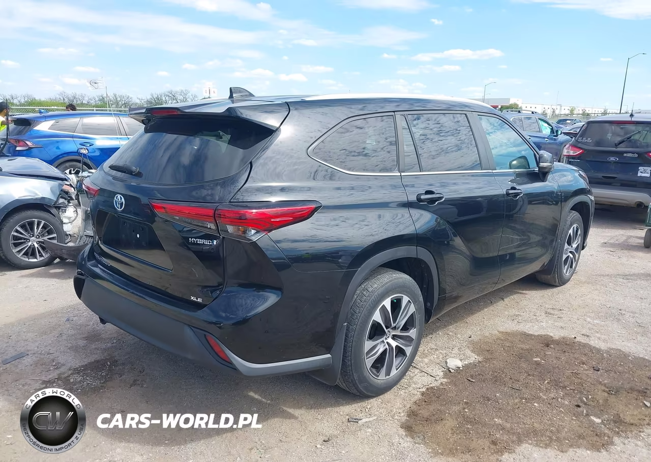 2023 Toyota Highlander Hybrid Xle VIN:5TDKARAHXPS520633 - 4