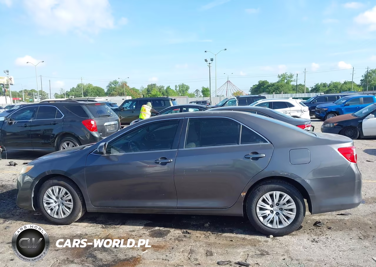 2012 Toyota Camry L VIN:4T4BF1FK9CR168191 - 14
