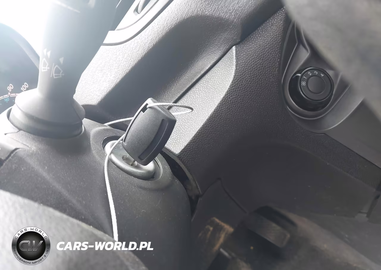 2015 Ford Fiesta S VIN:3FADP4AJ4FM202606 - 11