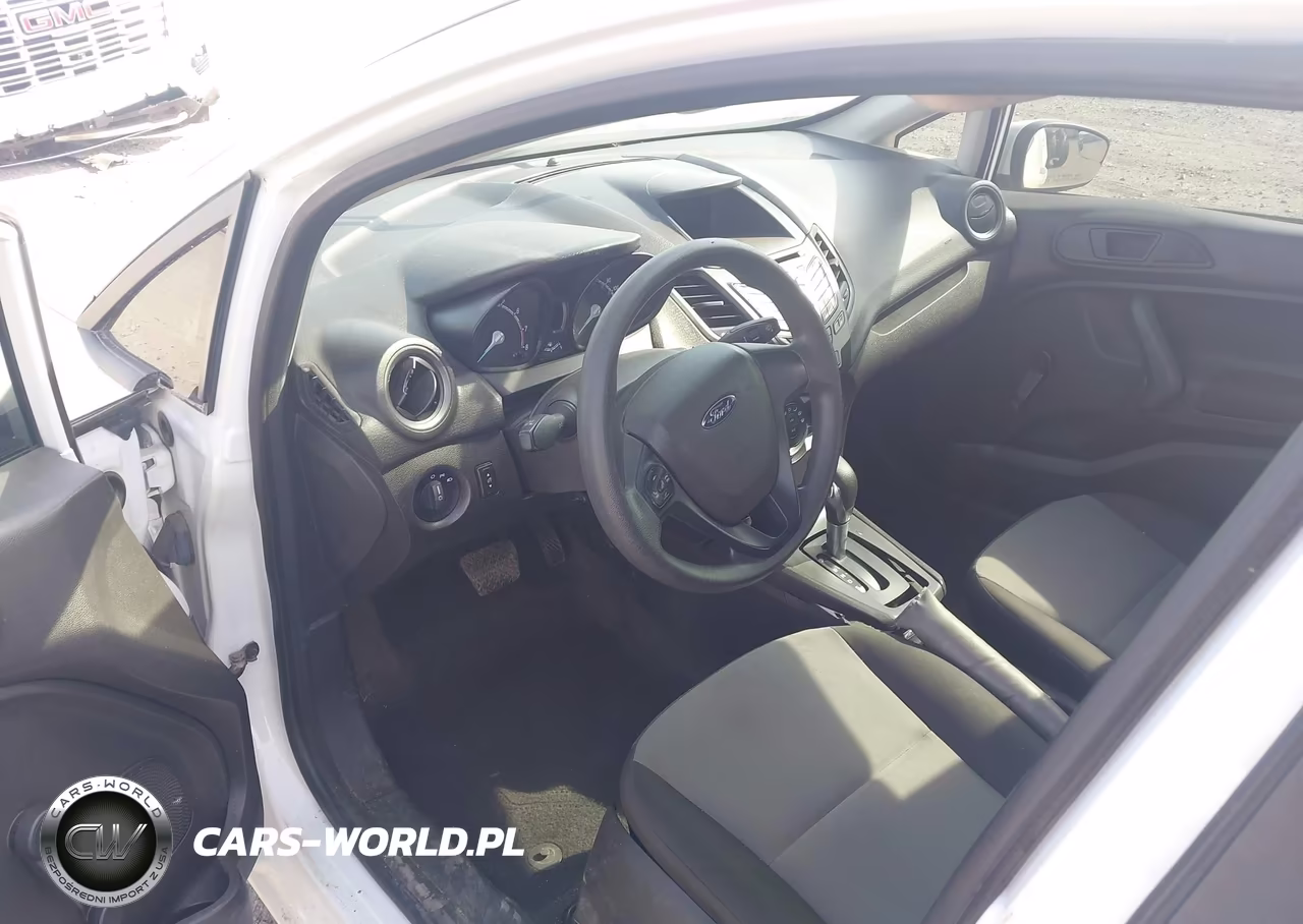 2015 Ford Fiesta S VIN:3FADP4AJ4FM202606 - 13