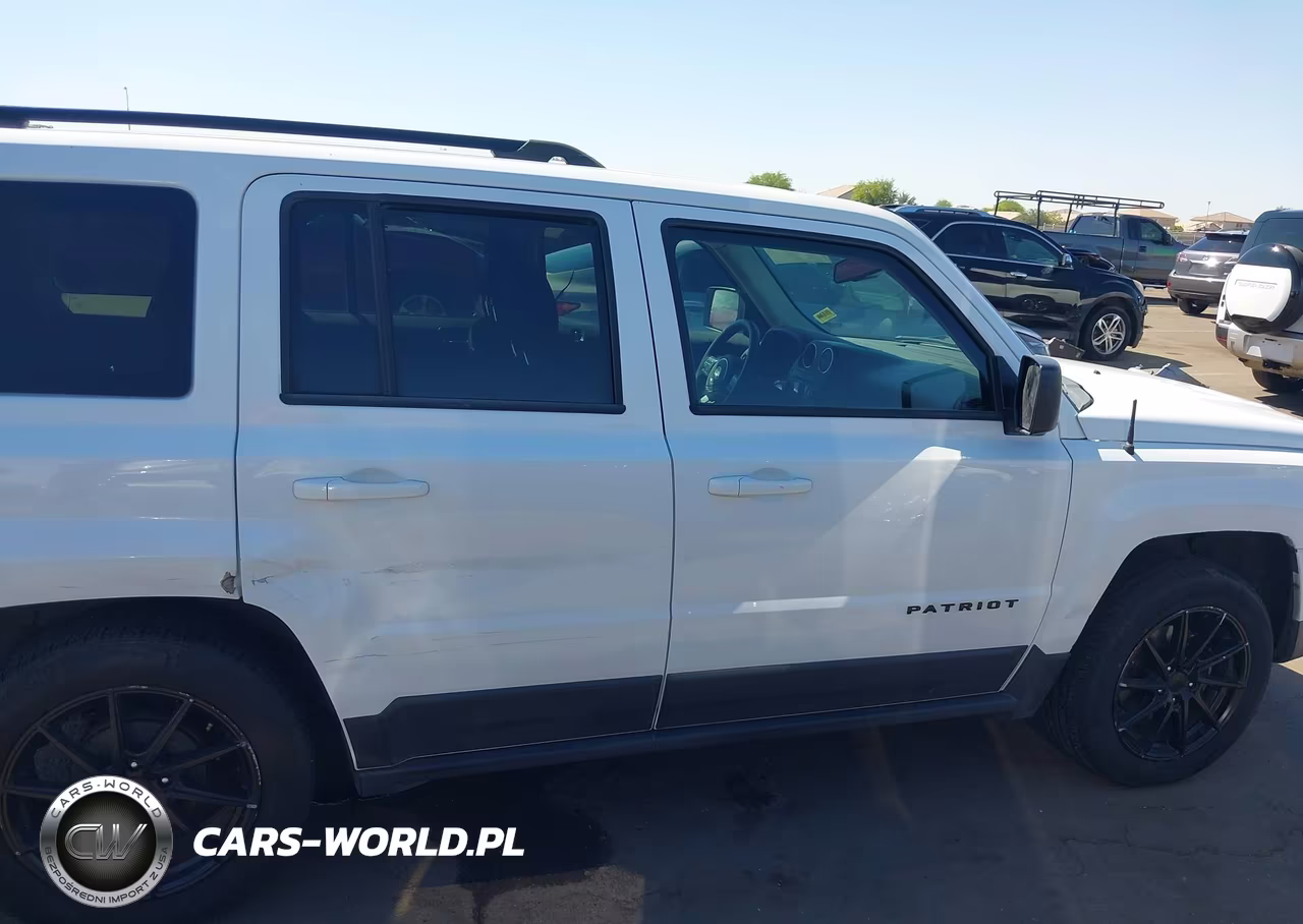 2015 Jeep Patriot Altitude Edition VIN:1C4NJPBA5FD400672 - 14