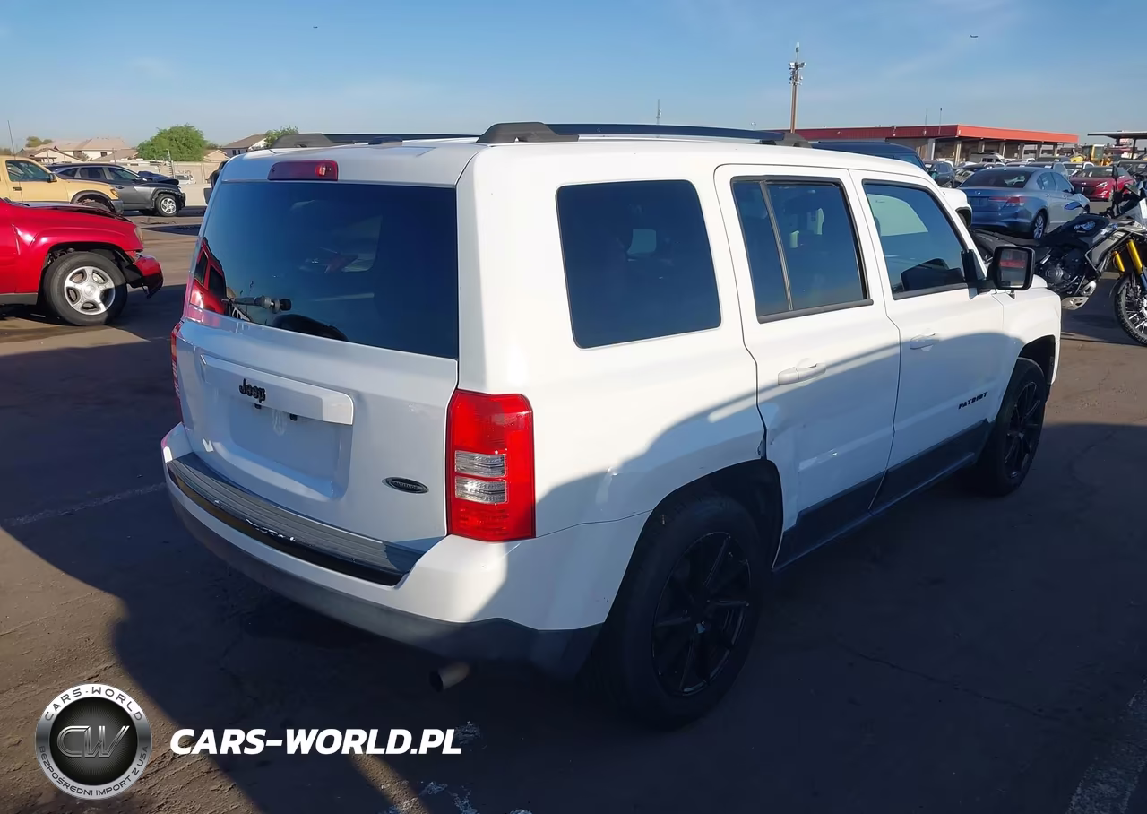 2015 Jeep Patriot Altitude Edition VIN:1C4NJPBA5FD400672 - 4