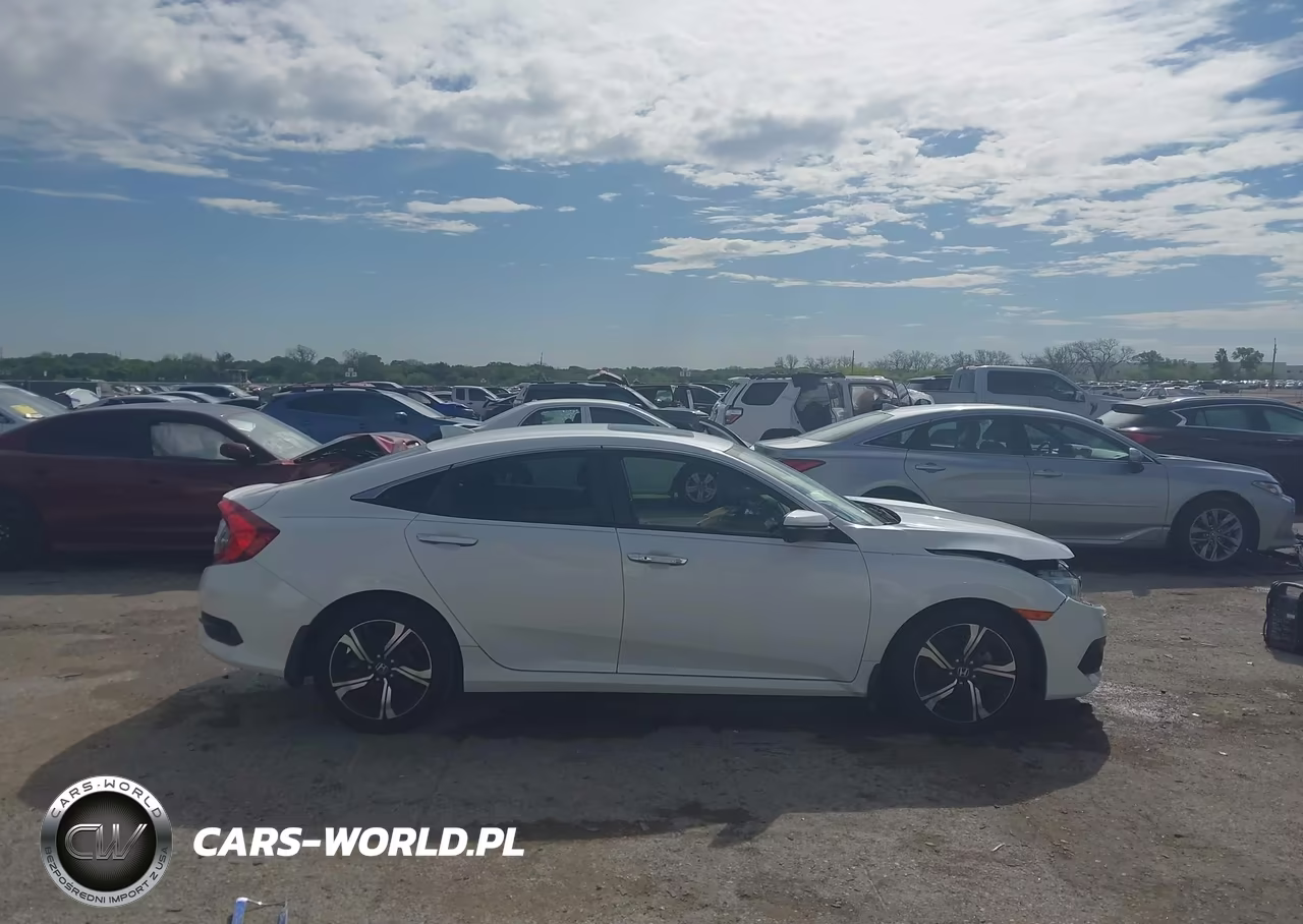 2018 Honda Civic Touring VIN:JHMFC1F99JX008764 - 12