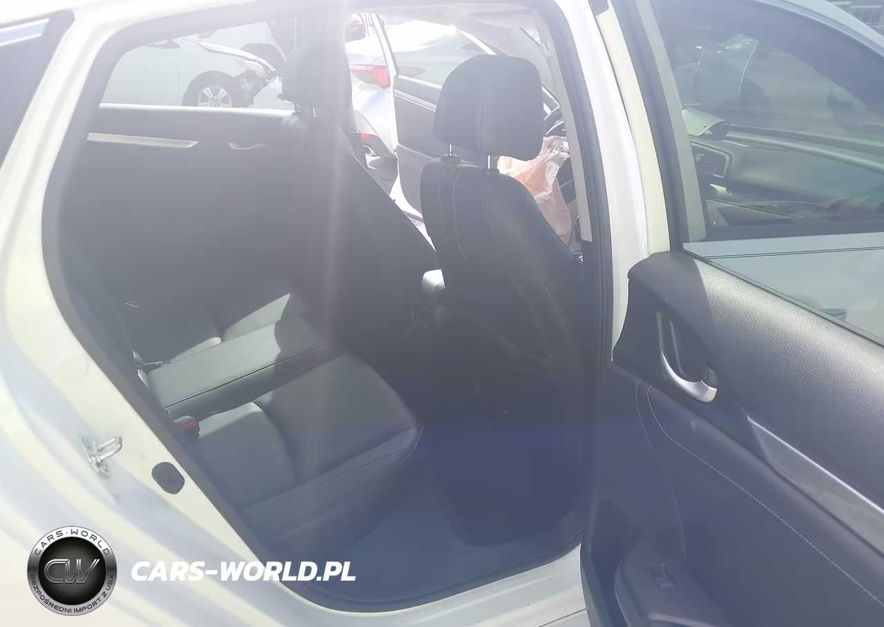 2018 Honda Civic Touring VIN:JHMFC1F99JX008764 - 8