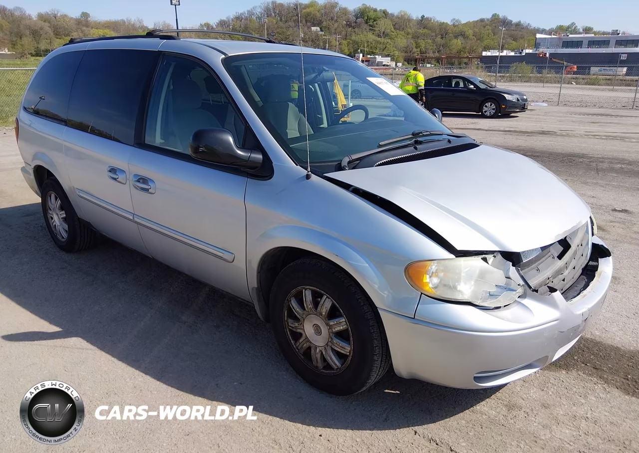 2006 Chrysler Town & Country Touring