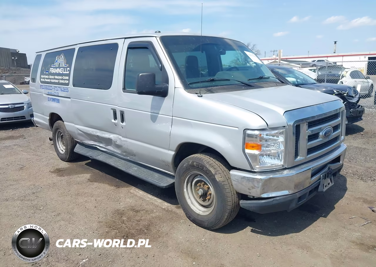2012 Ford E-350 Super Duty Xlt