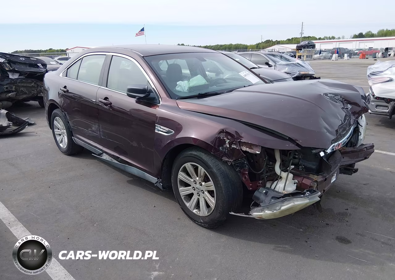 2010 Ford Taurus Se