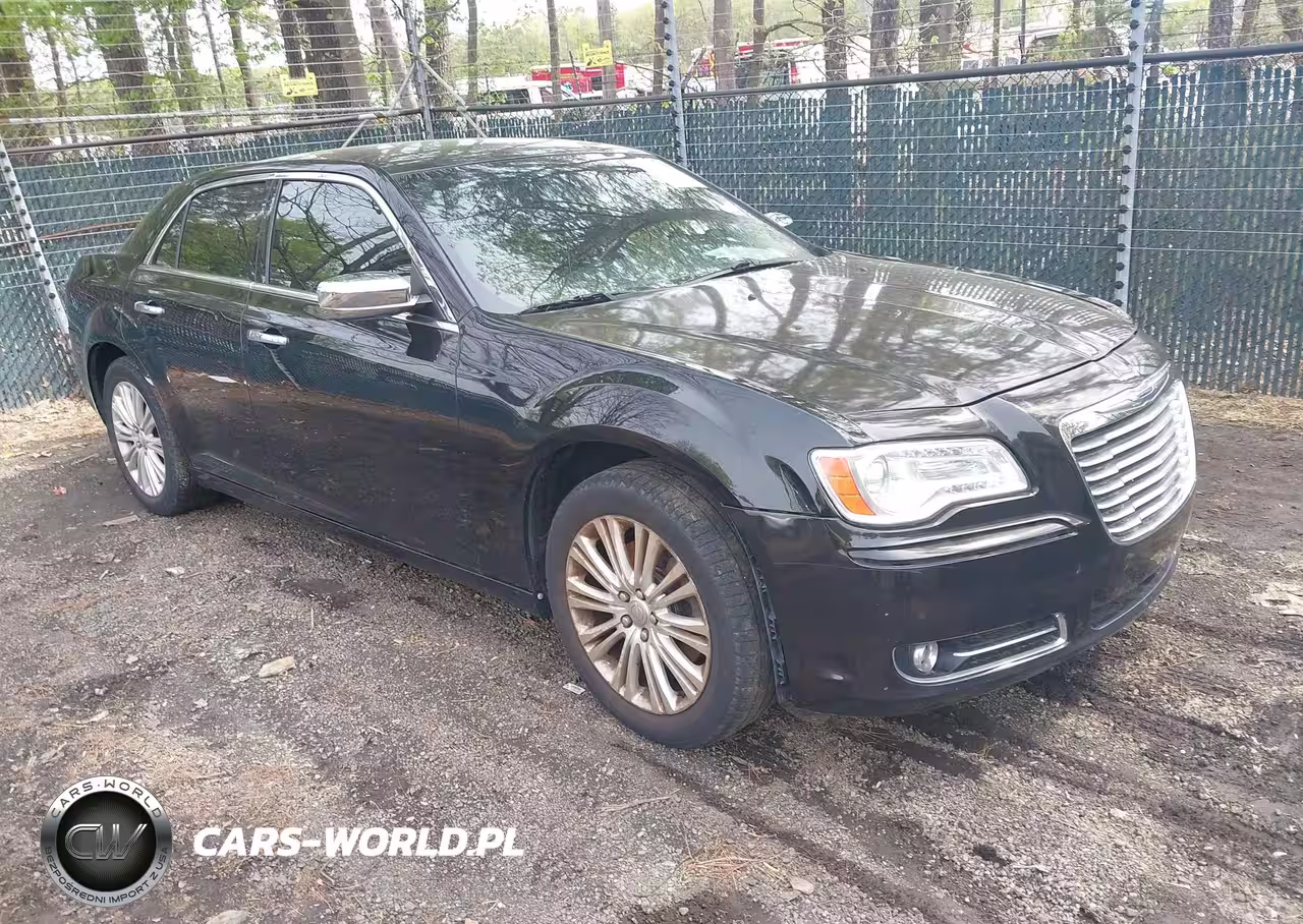 2014 Chrysler 300C Awd