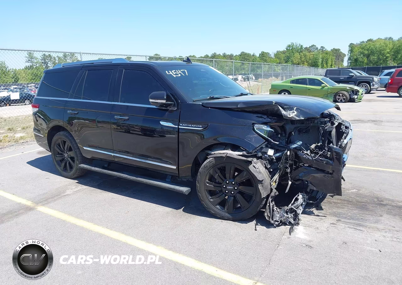 2022 Lincoln Navigator Reserve – zdjęcie 1 z 17