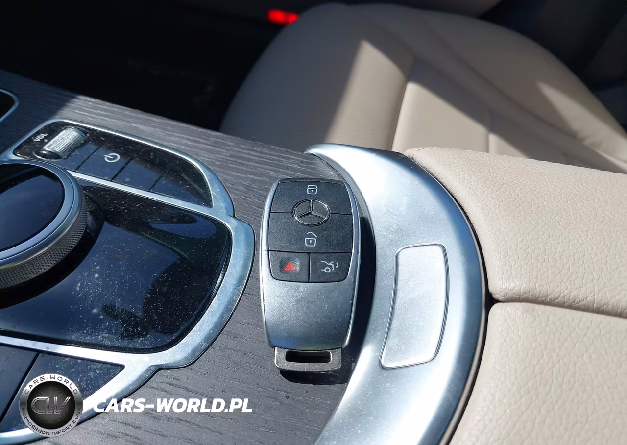 2021 Mercedes-Benz C 300 4Matic VIN:W1KWF8EB0MR648995 - 11