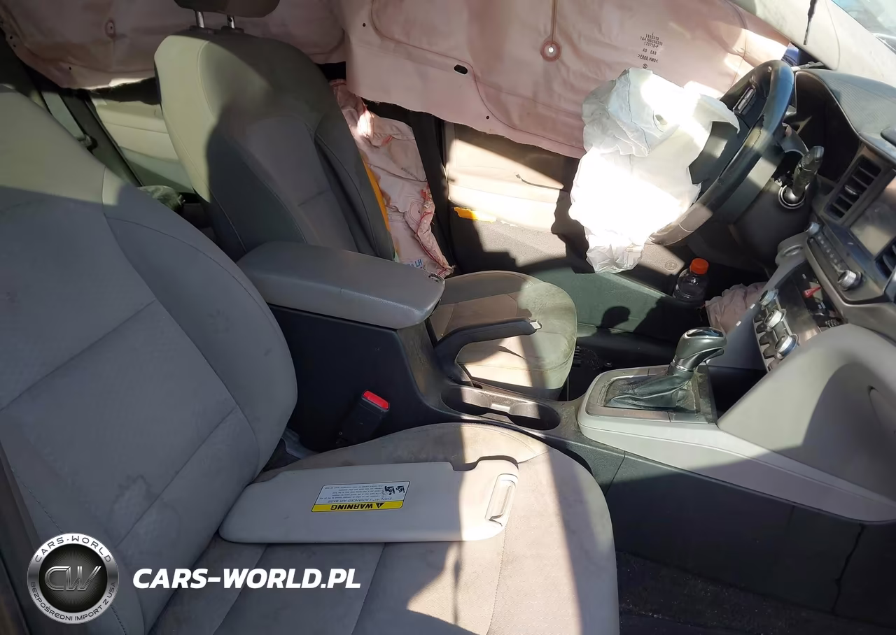 2020 Hyundai Elantra Value Edition VIN:5NPD84LF3LH548938 - 5