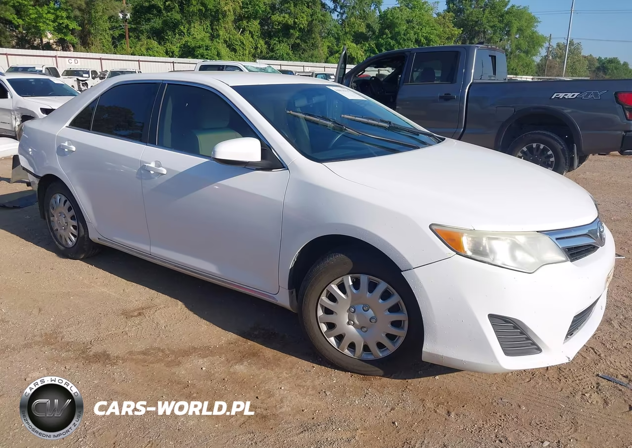 2014 Toyota Camry Le
