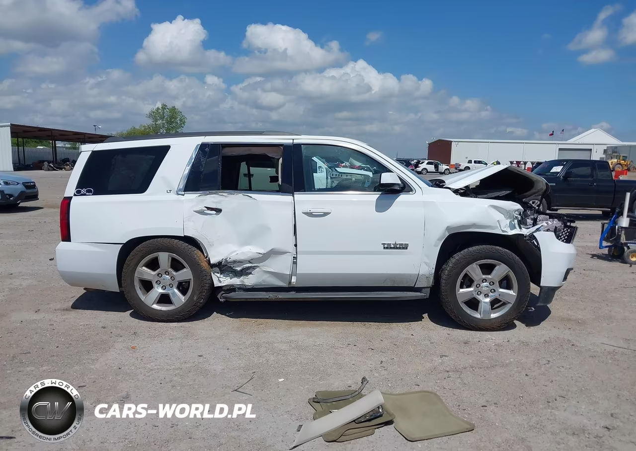 2016 Chevrolet Tahoe Lt VIN:1GNSCBKC6GR394233 - 12